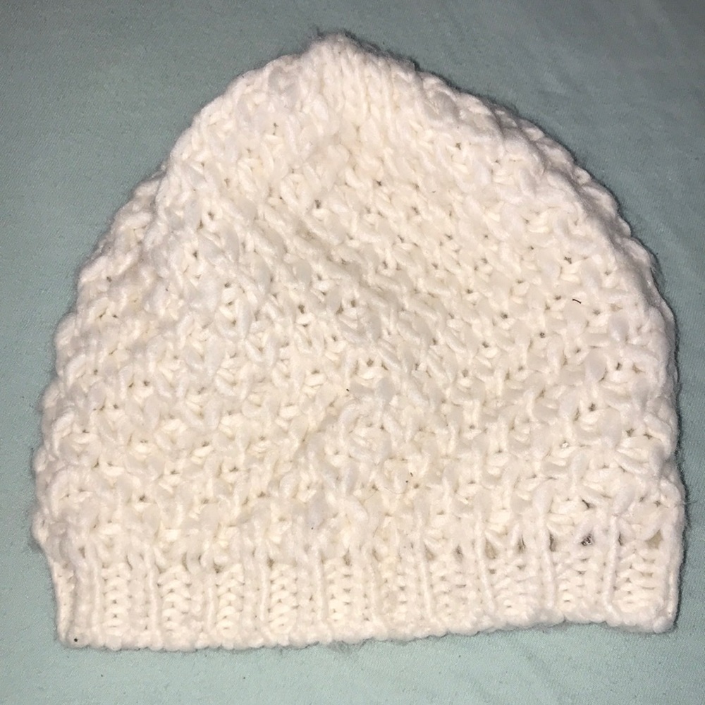 Old Navy Ivory Beanie Hat